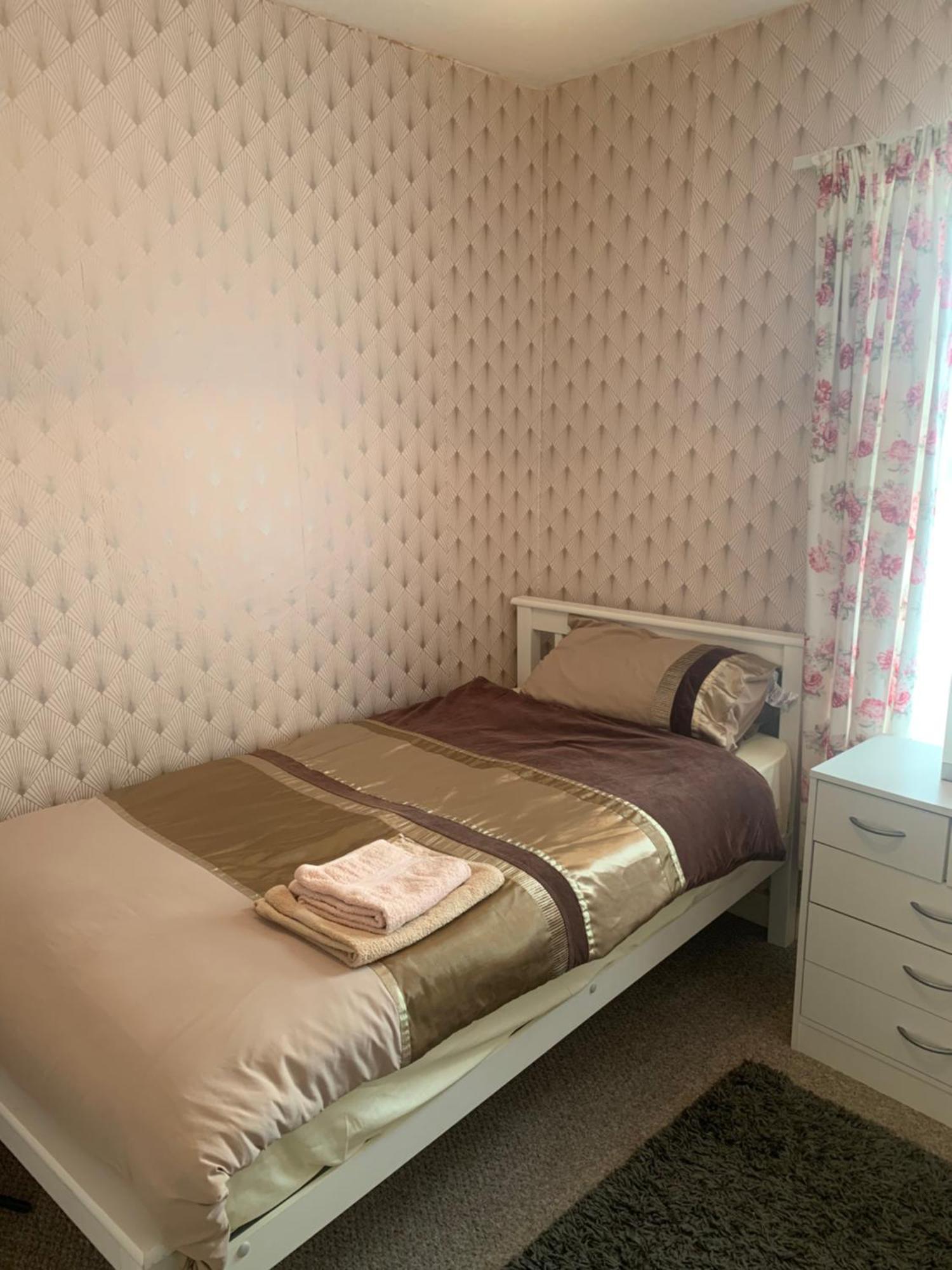 Room Only Guest Accommodation, Guest House Self Catering แบงเกอร์ ภายนอก รูปภาพ