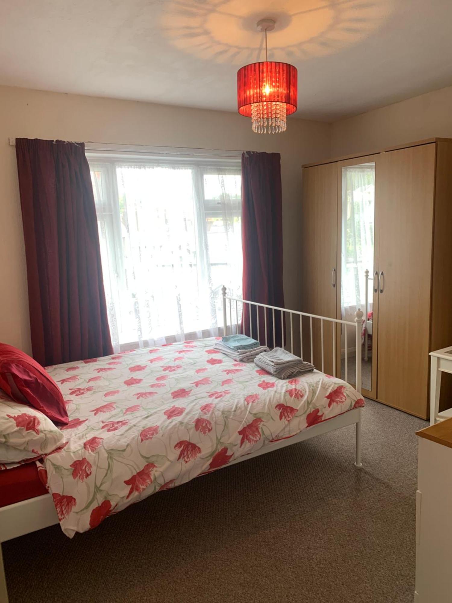 Room Only Guest Accommodation, Guest House Self Catering แบงเกอร์ ภายนอก รูปภาพ