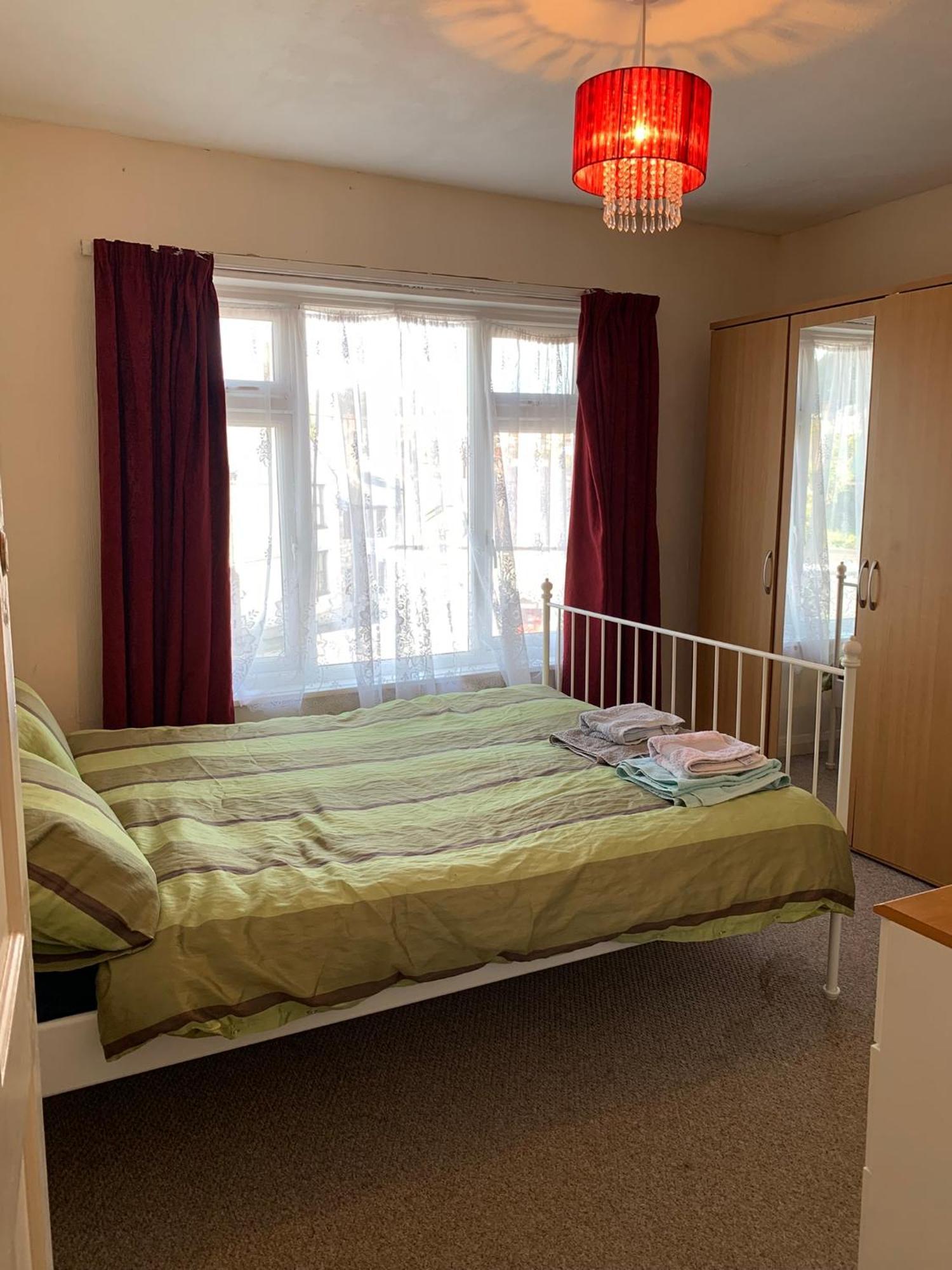 Room Only Guest Accommodation, Guest House Self Catering แบงเกอร์ ภายนอก รูปภาพ